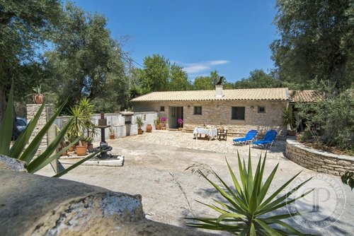Detached house for Sale -  Paxos Logos